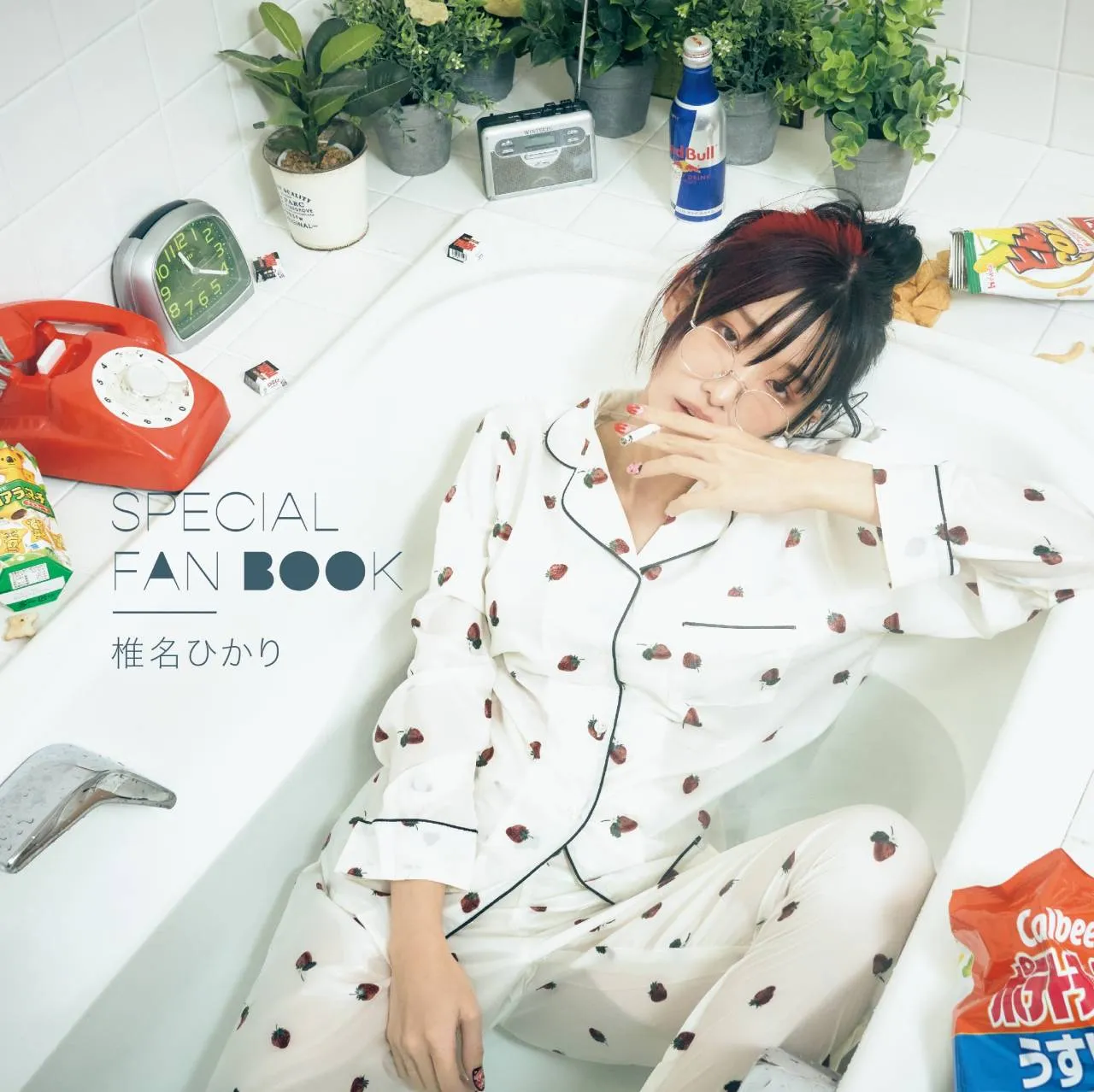【椎名ひかり】「SPECIAL FAN BOOK 椎名ひかり」発売決定！